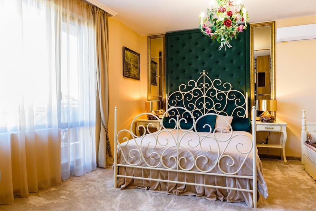 Appartamento Casa Arta Burgas Esterno foto